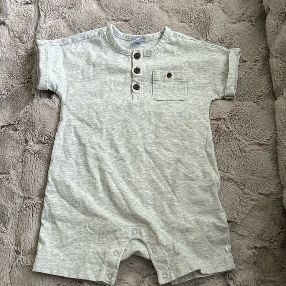 Old Navy Grey Henley Romper